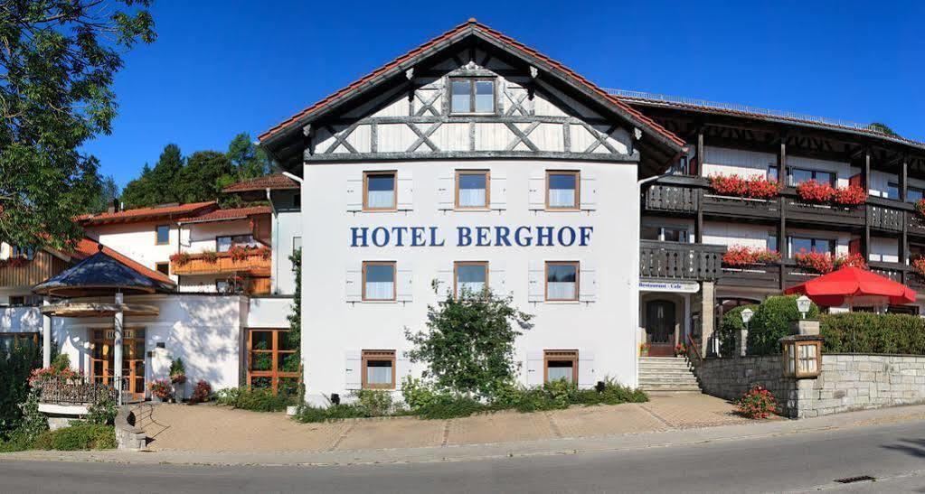 Hotel Berghof Пфронтен Экстерьер фото